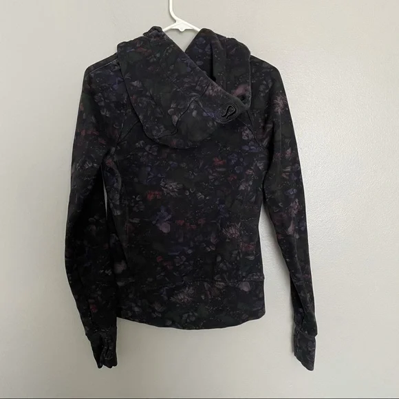 Lululemon Scuba Hoodie Jacket - Picture 5 of 6